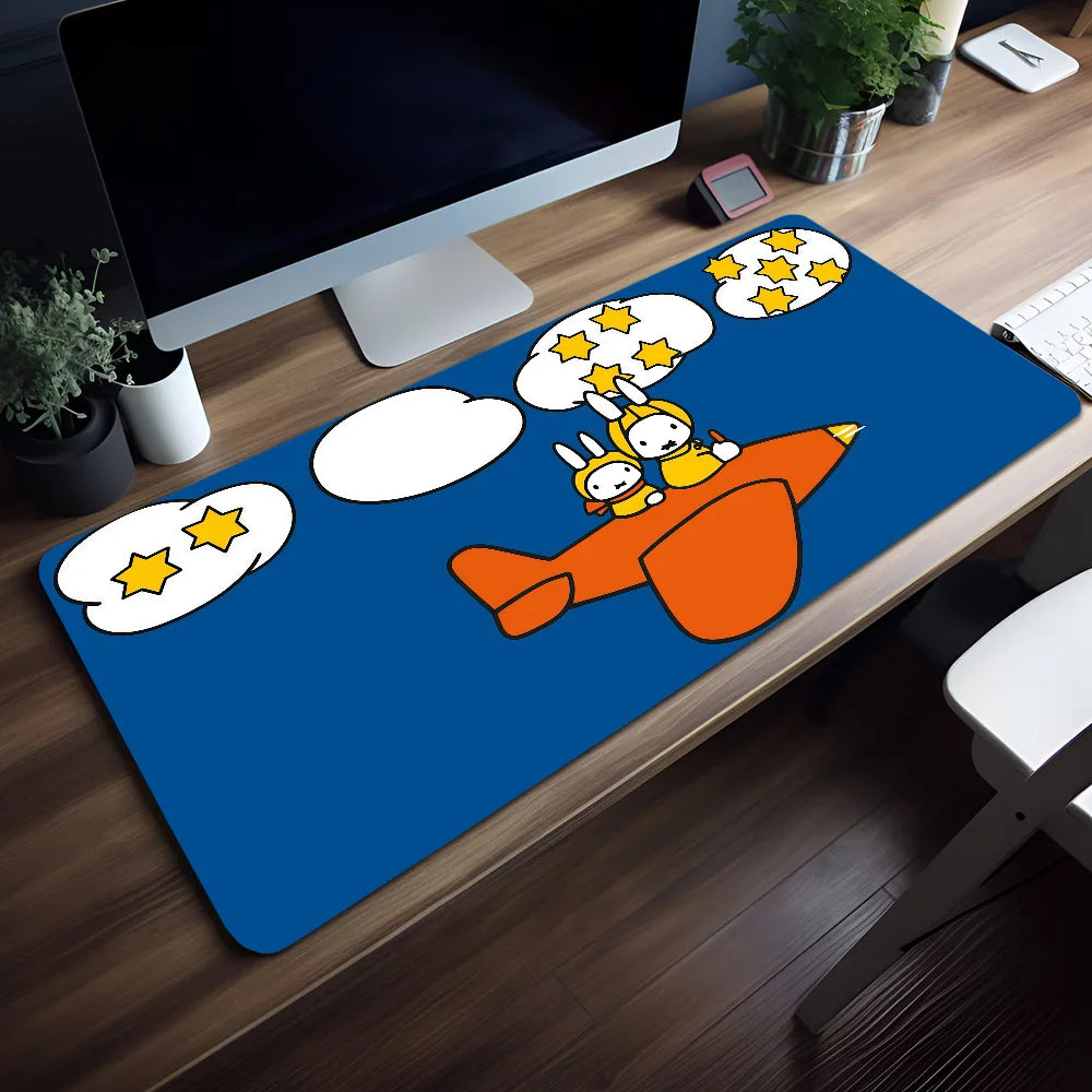 Mouse M-Miffy Cute Pad Kawaii Non-slip Lockedge Office Student Gaming Thickened Large Writing Cushion MousePad