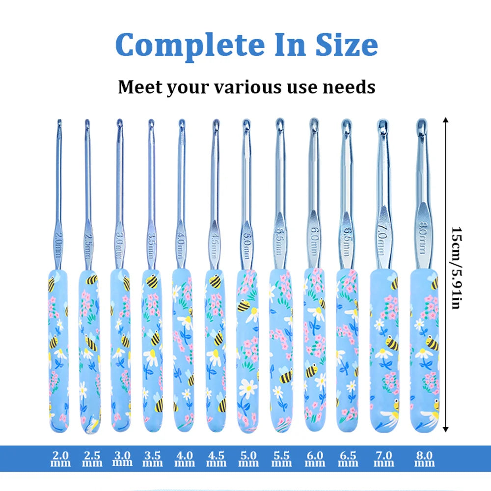 1Pcs/2.0-10.0mm Little Bee Print Crochet Hooks
