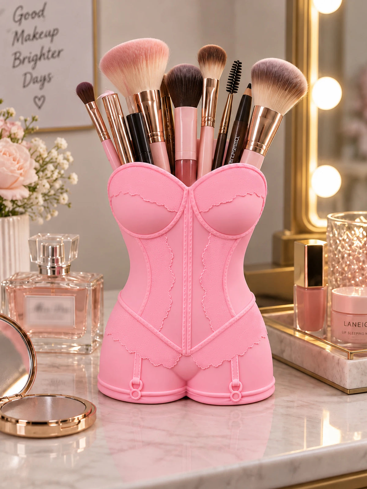 Pink Corset-Style Makeup Brush Holder with Waist-Cinching Design, Dressing Table Storage Rack, Three-Dimensional Lace Texture with Full Details and Soft Texture, Can Hold Various Makeup Brushes and Beauty Tools, Creates a Soft and Feminine Atmosphere, Des