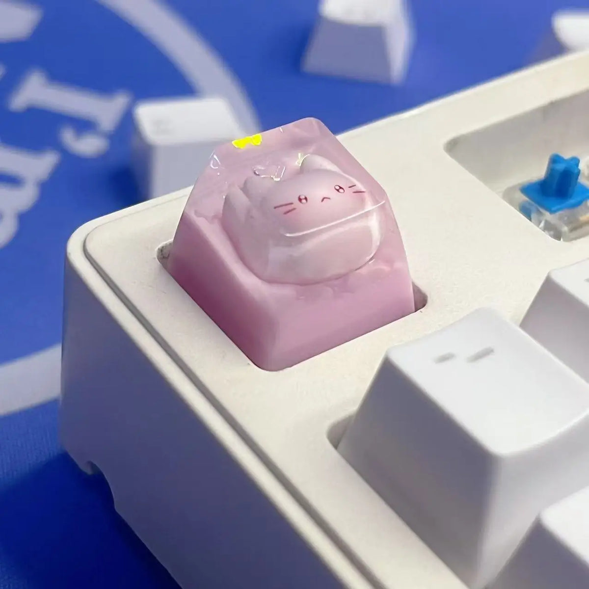 DIY Cute Pink Cat Head Keycap Transparent Resin Glitter