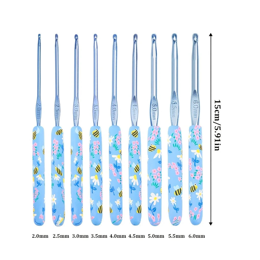 1Pcs/2.0-10.0mm Little Bee Print Crochet Hooks