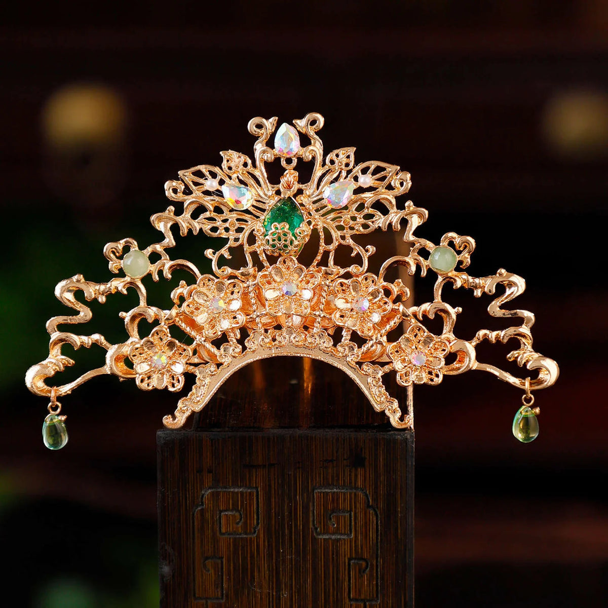 Traditional Chinese Palace Headdress Handmade Alloy Ancient Style Hanfu Hairpin for Women Festival Wedding and Stage Wear
