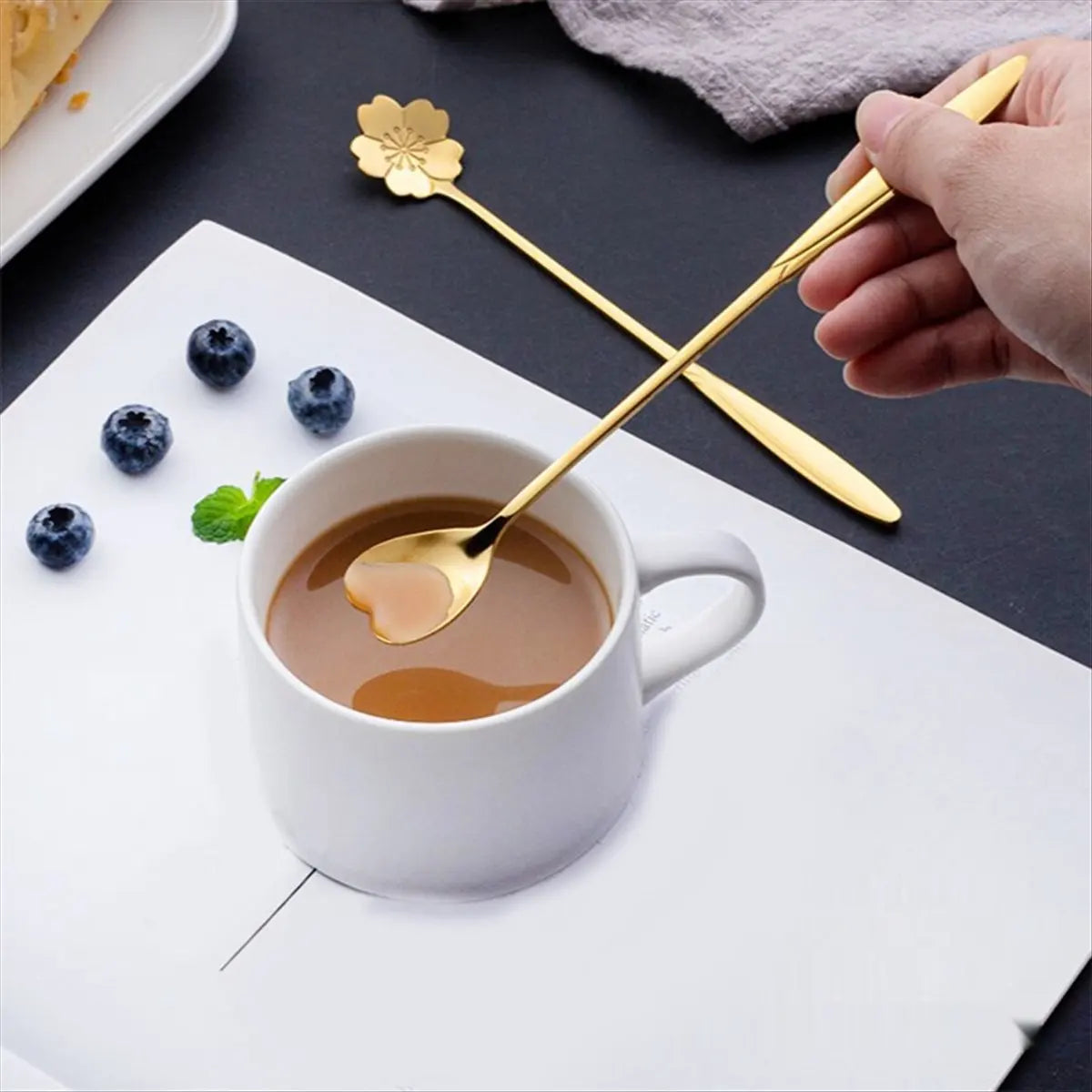 Stainless Steel Cherry Flower Gold Scoop Coffee Spoon Gift Kitchen Dessert Tea Accessories Tableware Decoration Set 13Cm &LICG