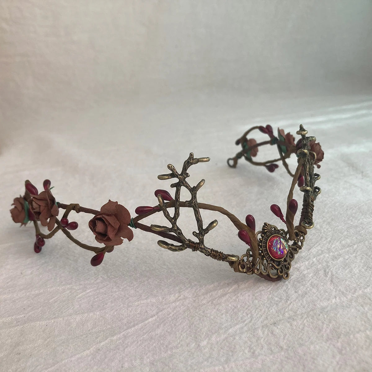 White Flower Fairy Crown - Handmade Rose Woodland Headpiece Forest Elf Crown Elven Floral Circlet for Women Renaissance cosplay