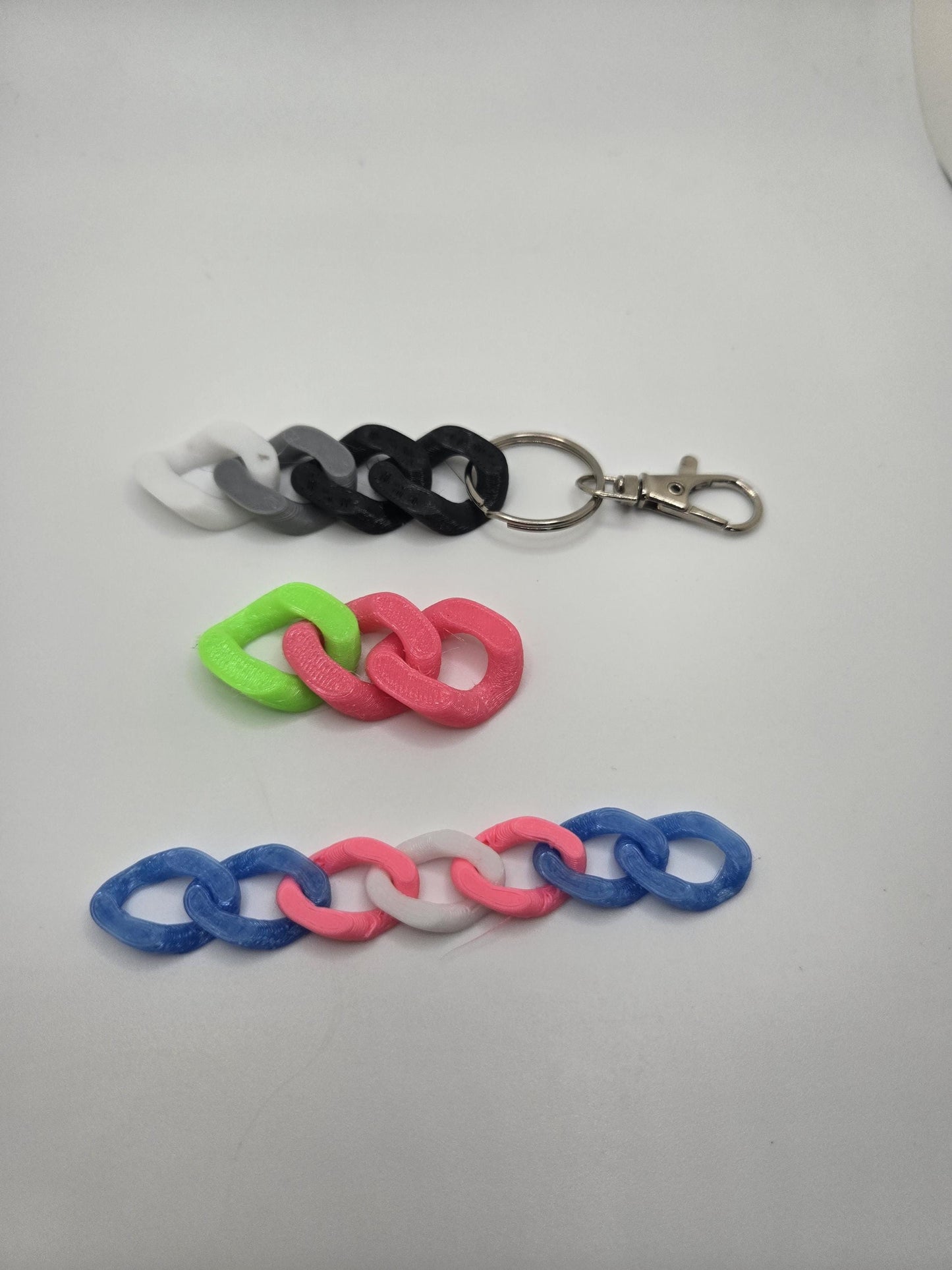 Custom Pride Rainbow Cuban Chain Keychains – Colorful Chunky Link Fidget Charm