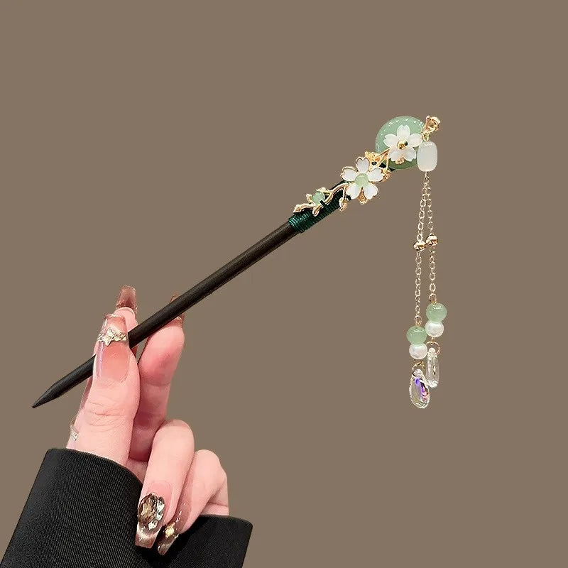 Antique Wooden Hairpin Women's Elegant Hair Stick New Chinese Style Simple Cheongsam Hairpin Headwear Jewelry Hair Accessories