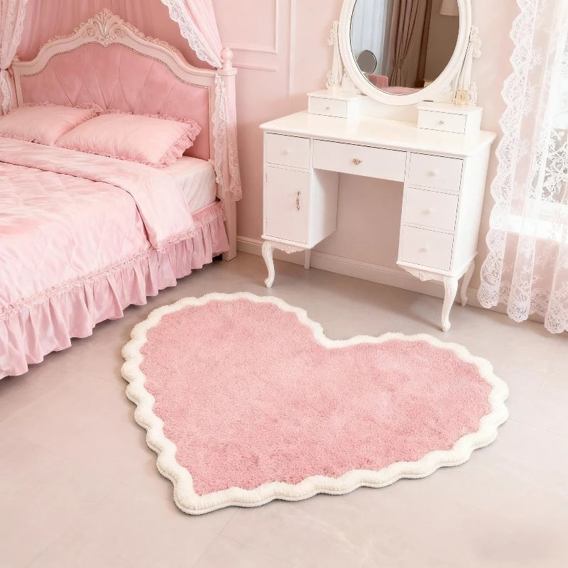 VIKAMA Pink Heart Plush Carpet, Decorative for Girls' Rooms, Bedroom, Cloakroom, Soft and Non-slip Floor Mat, Home Decoration