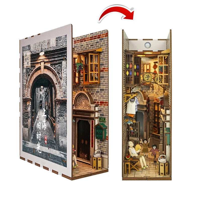 DIY Wooden Book Nook Shelf Insert Kits Miniature Cherry Blossom Bookends Japanese Doll Houses Toys Bookshelf Gifts Home Decor